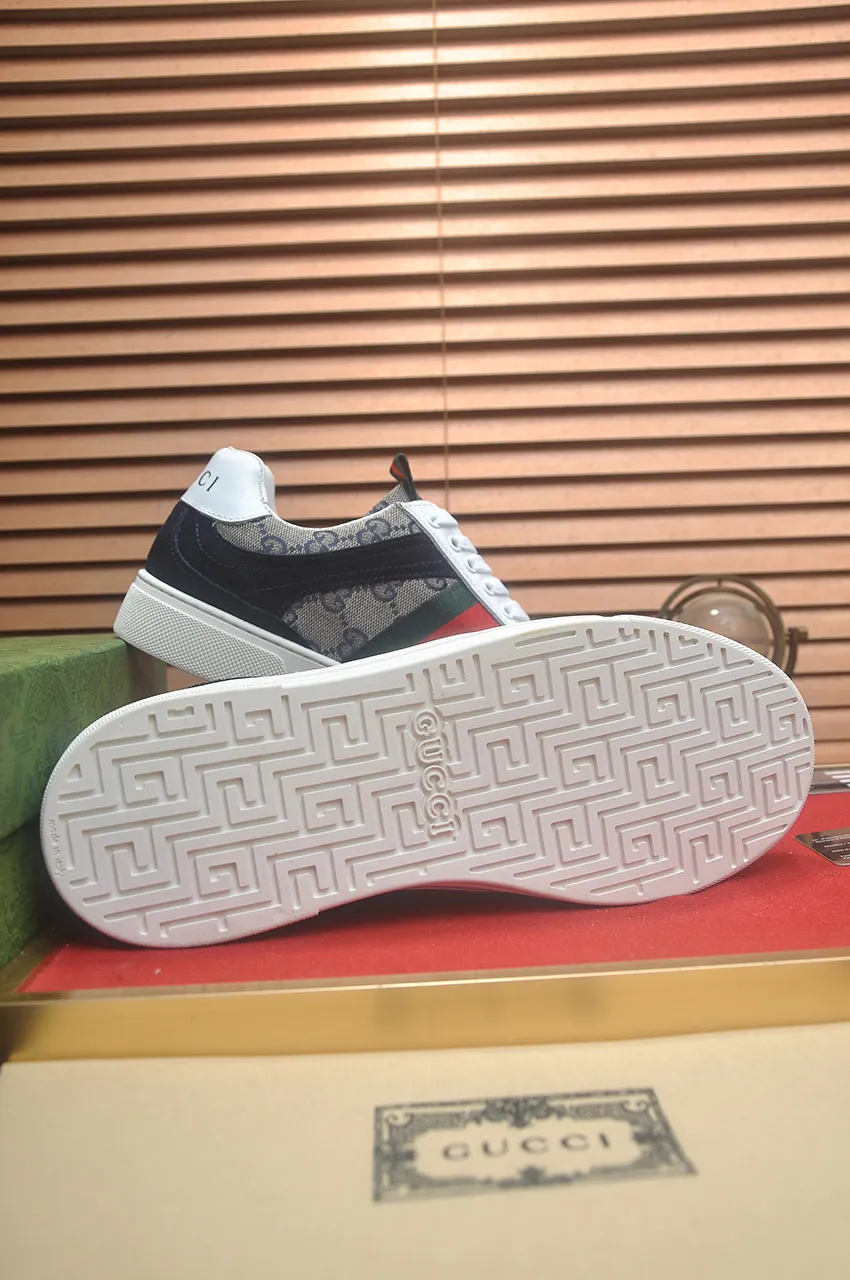 Men's men's shoes💰440💶[GUCCI] official website 1:1 men's sports shoes are now on the market. They are made of original fabric + water-dyed sheepskin lining, plus the official website original 1:1 comfortable outsole. Fashionable and versatile, super comfortable and breathable. Standard shoe size 38/45 (custom-made size 45 is non-refundable)